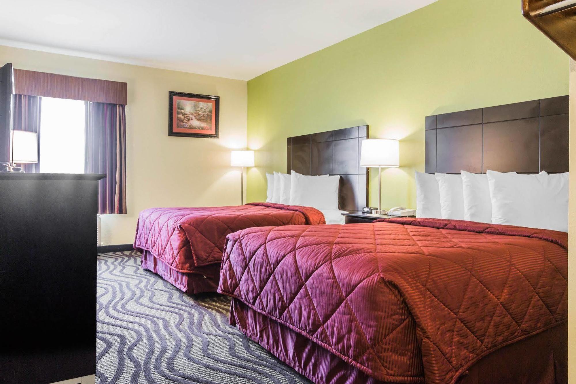 Quality Inn & Suites North Montgomery Ngoại thất bức ảnh