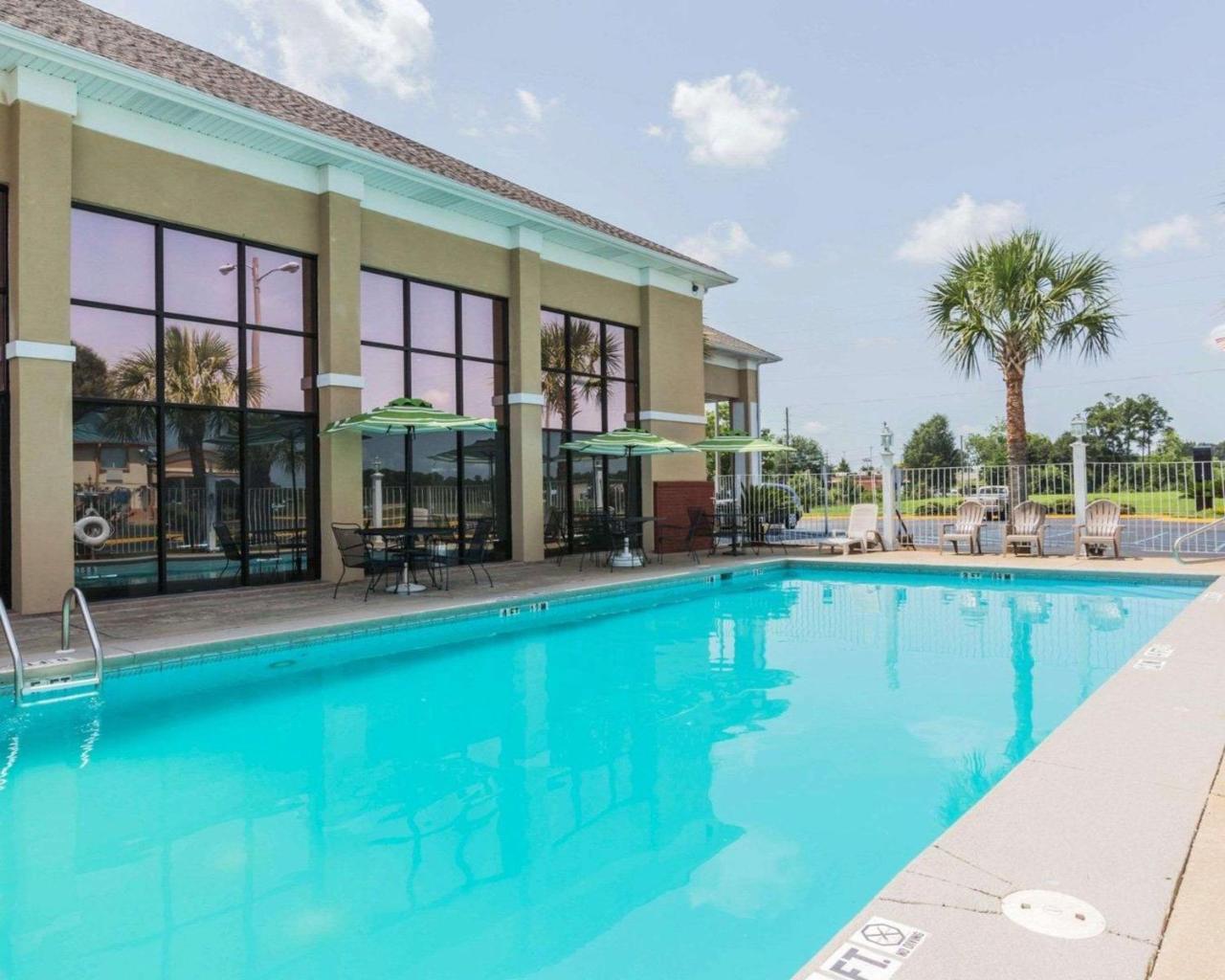 Quality Inn & Suites North Montgomery Ngoại thất bức ảnh